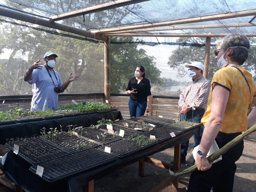 Visita de misión AFD a la Finca Demostrativa